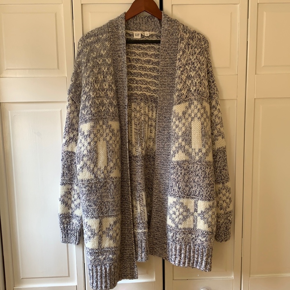 Gap wool sweater